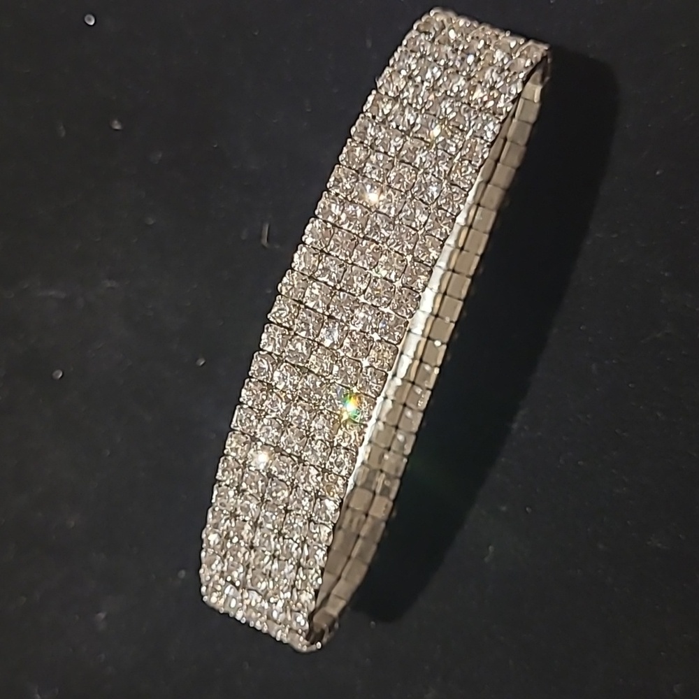 Rhinestone Stretch Bracelet